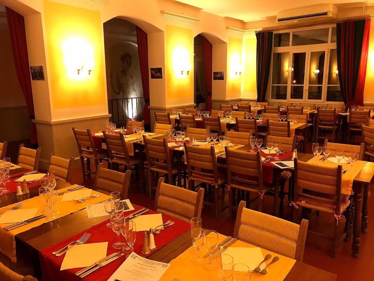 Hotel Colombet Nyons Esterno foto